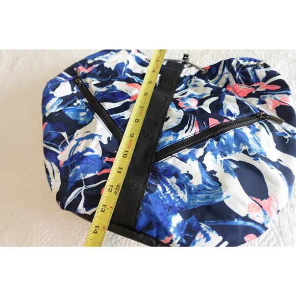 New Balance Mujer Medium Training Gym Tote Bag with Yoga Storage - Picture 9 of 13